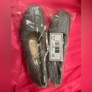 Beacon Gray Women's Flats